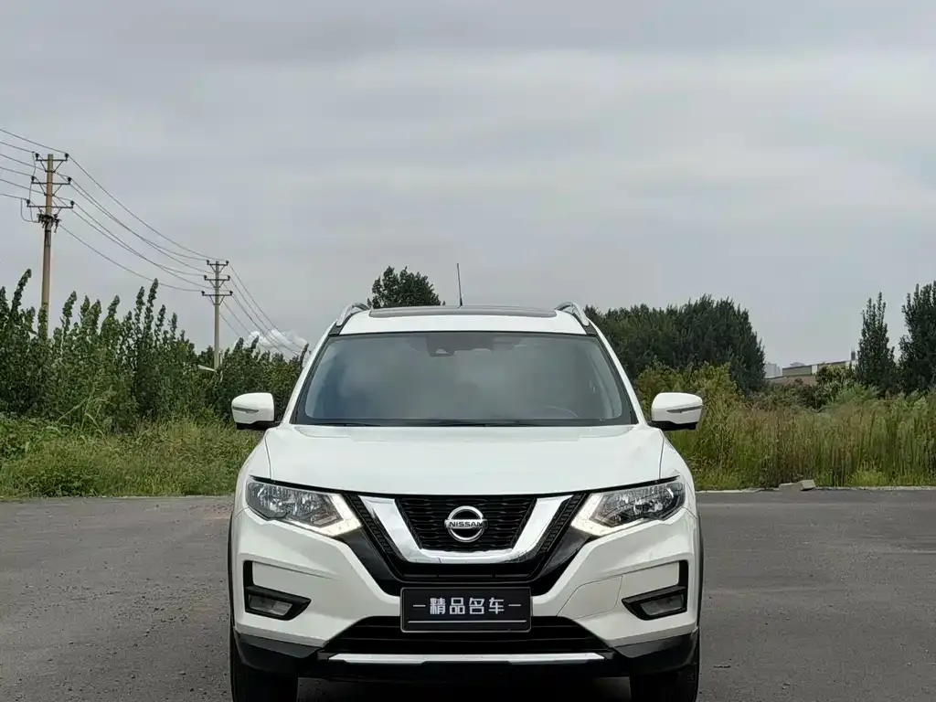 Nissan X-Trail — фото 5