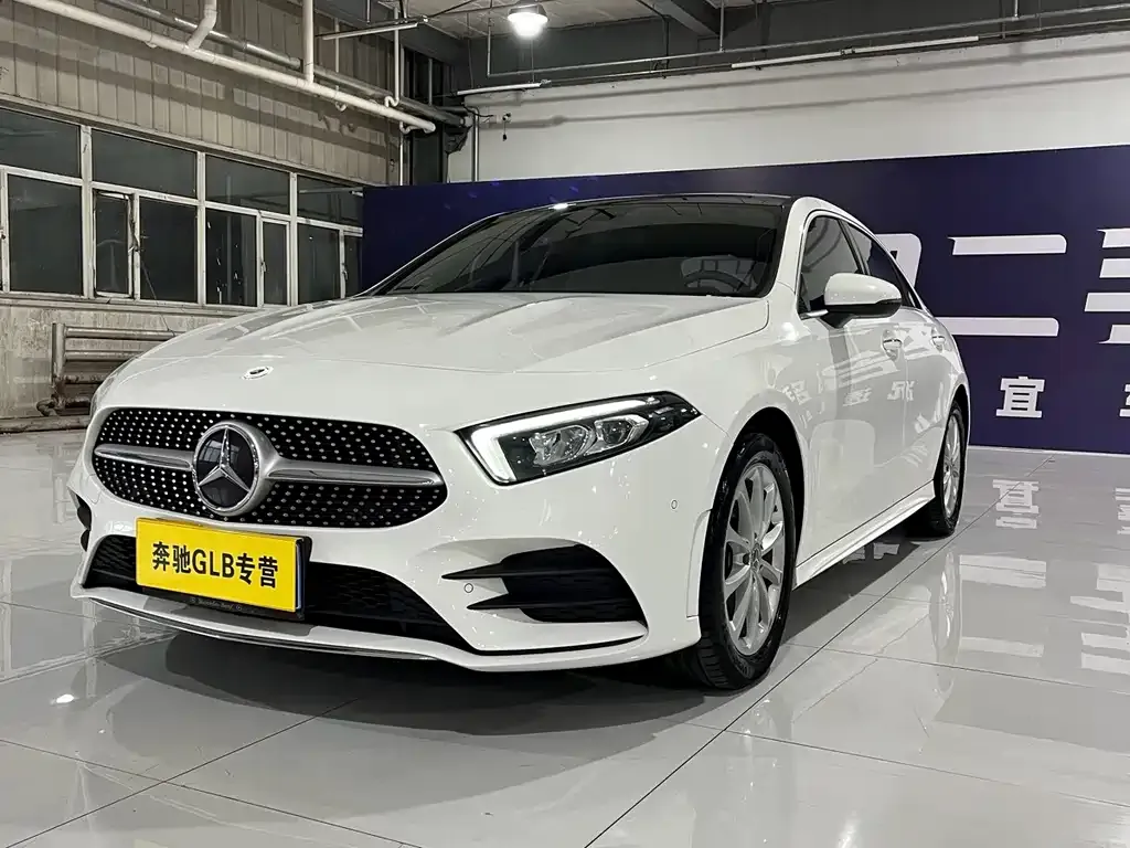 Mercedes-Benz A-Class — фото 4