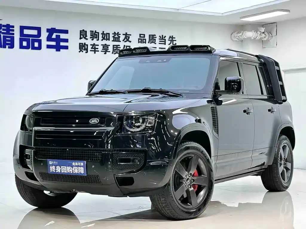 Land Rover Defender — фото 1