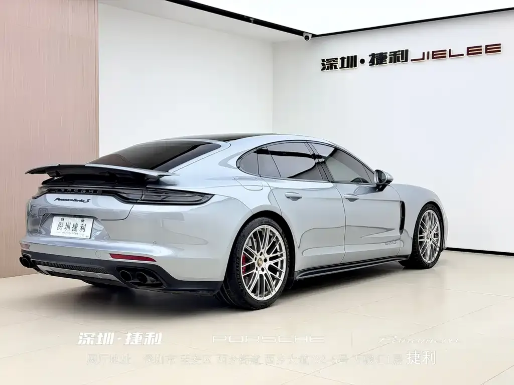 Porsche Panamera — фото 8
