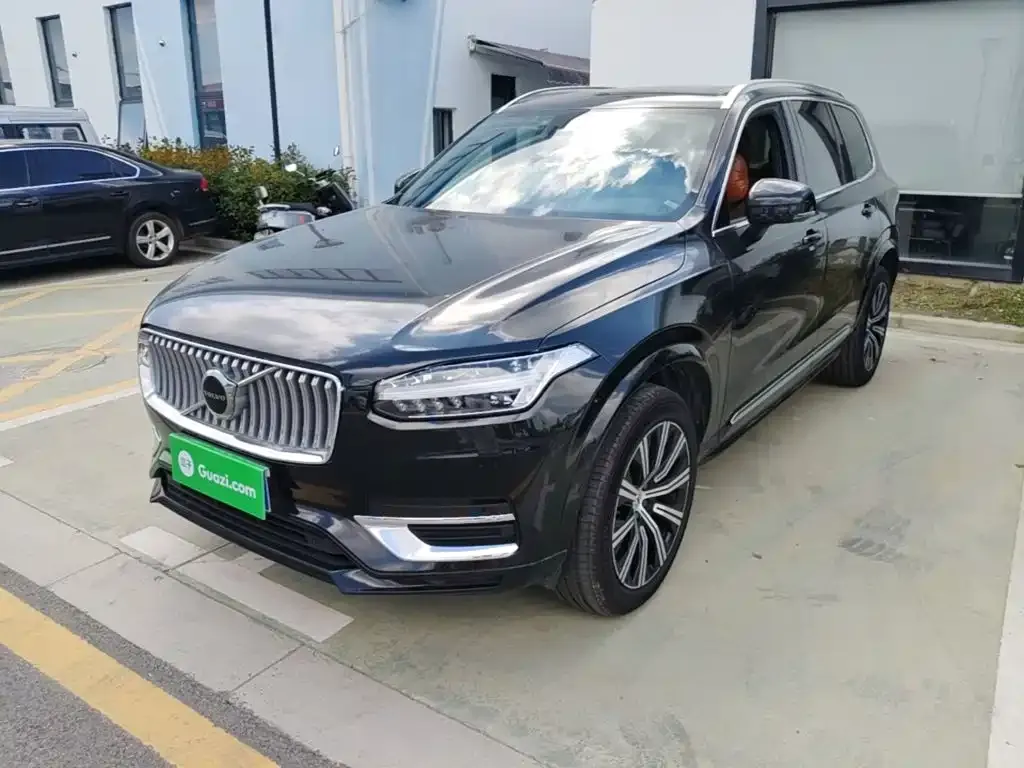 Volvo XC90 — фото 3