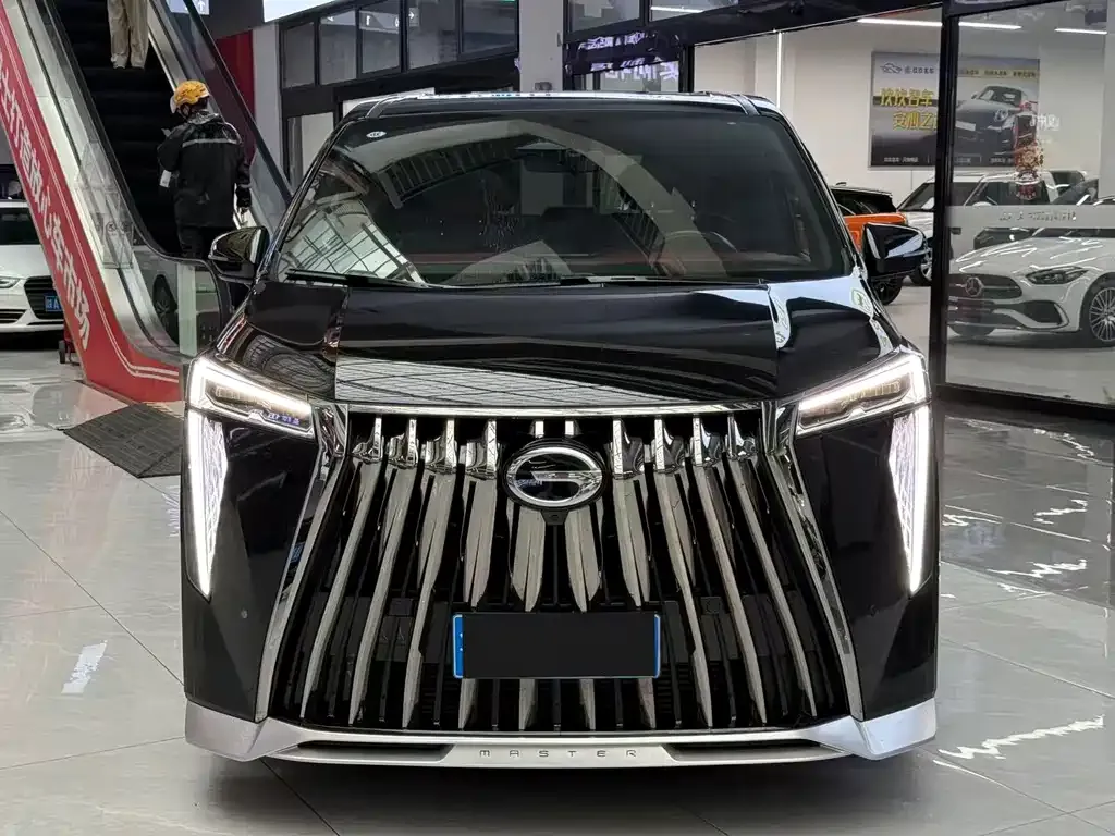 GAC Motor Trumpchi M8 — фото 5