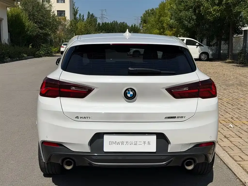 BMW X2 — фото 6