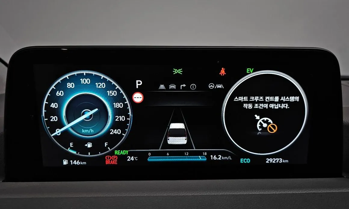 Hyundai Staria — фото 3