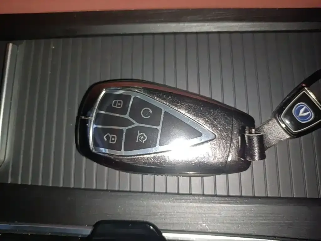 Changan CS75 PLUS — фото 2