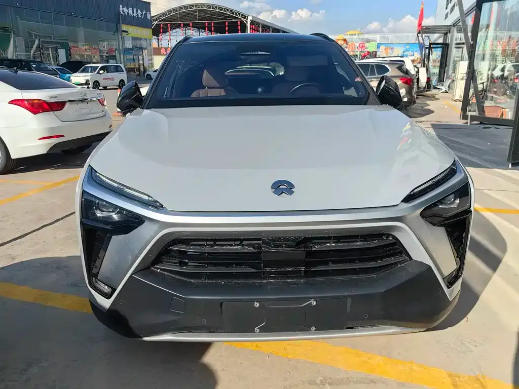 NIO ES8 — фото 3