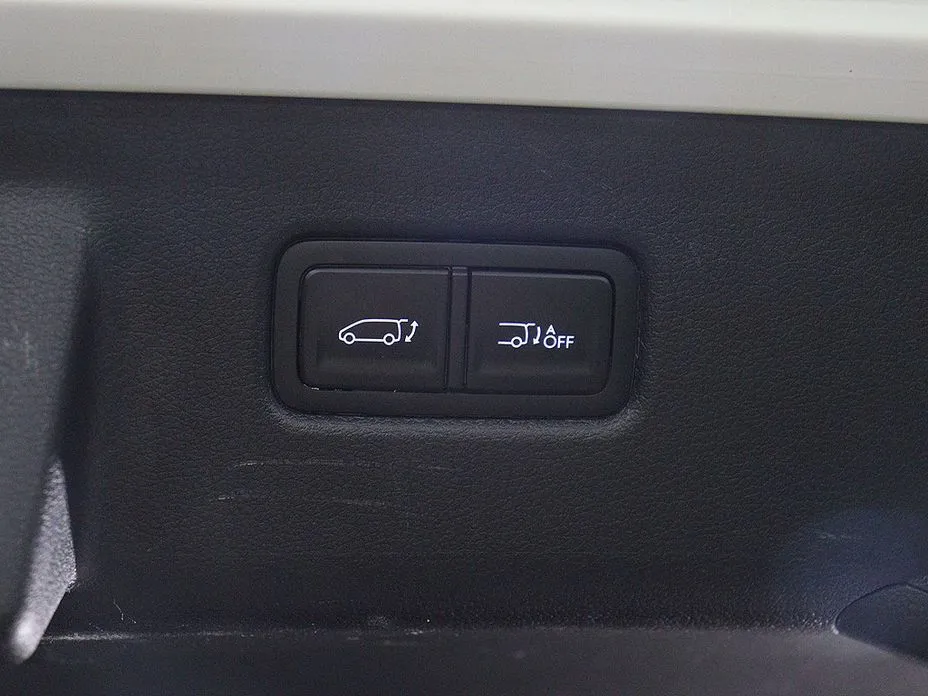 Hyundai Staria — фото 2
