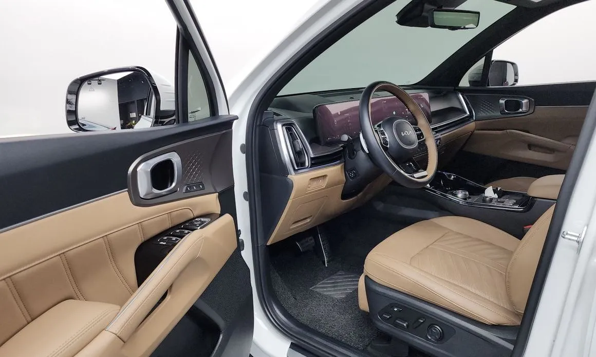 Kia Sorento — фото 9