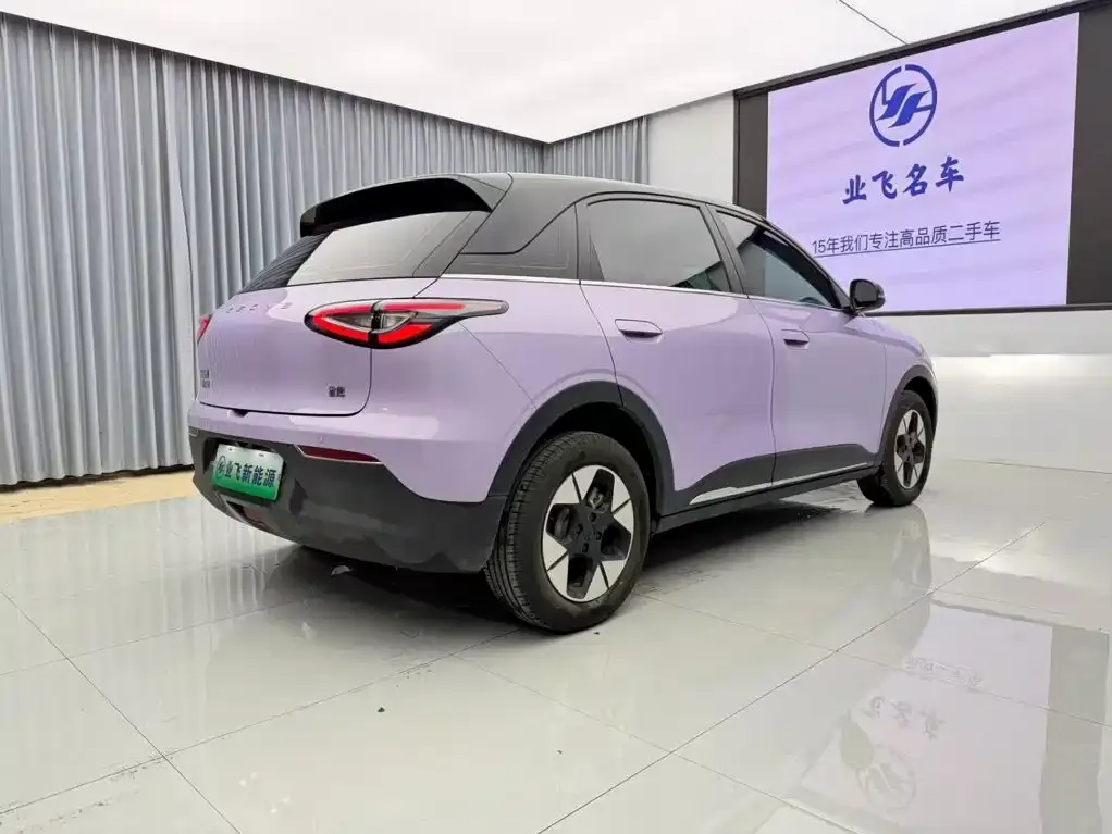 Geely Starburst — фото 3