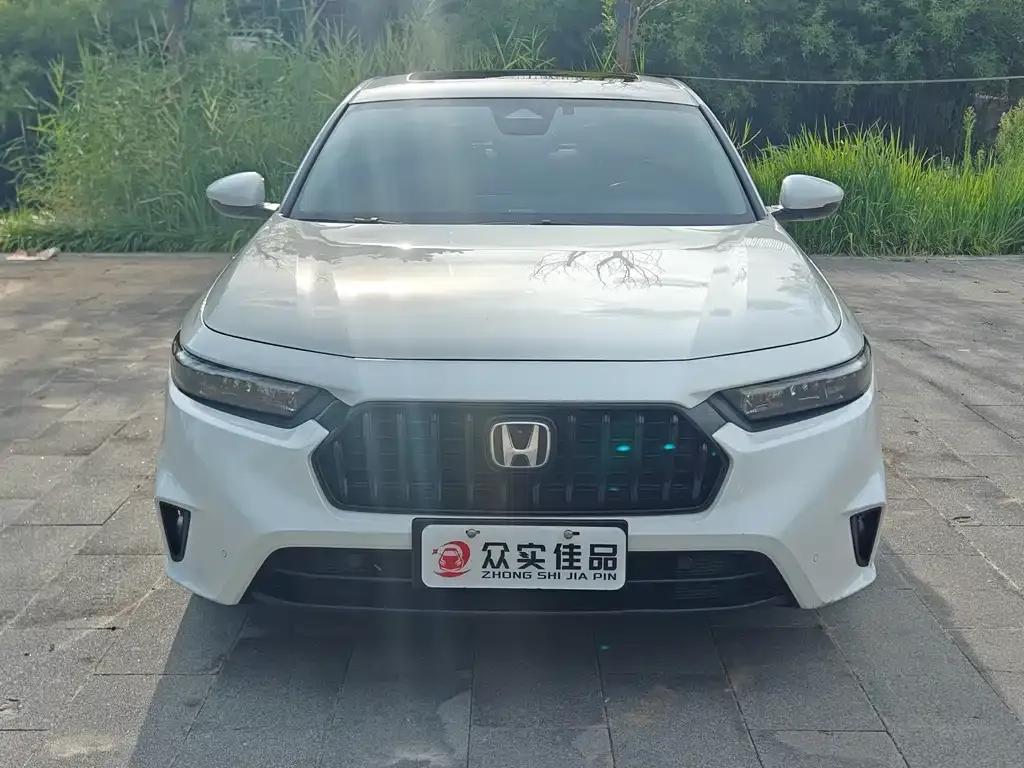 Honda Inspire — фото 4