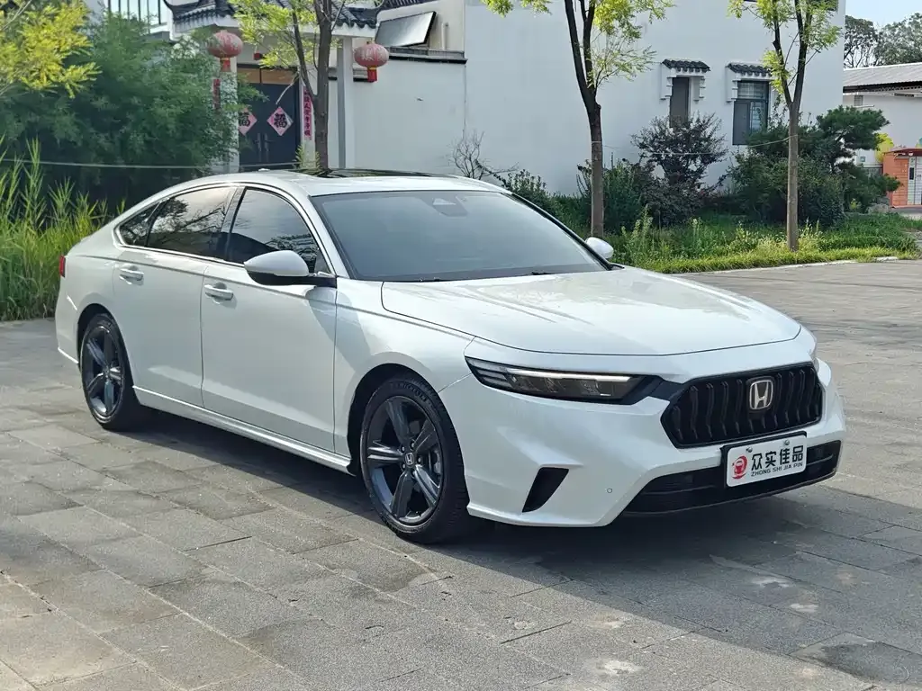 Honda Inspire — фото 10