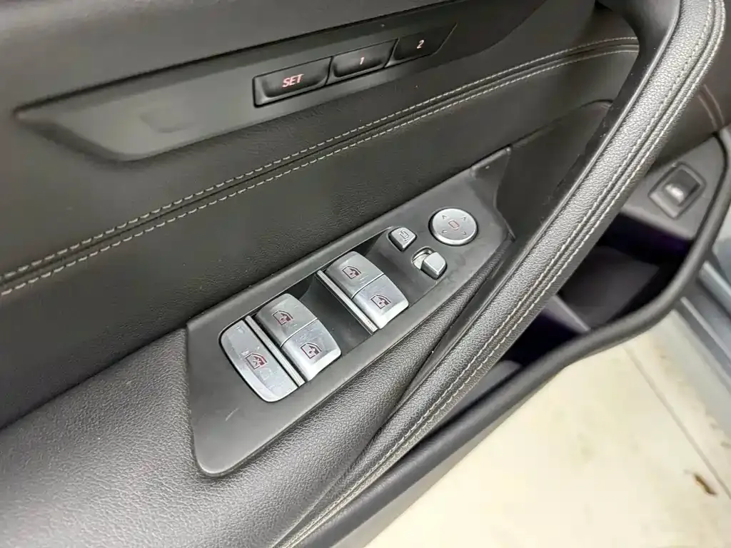 BMW 5 Series (Import) — фото 8