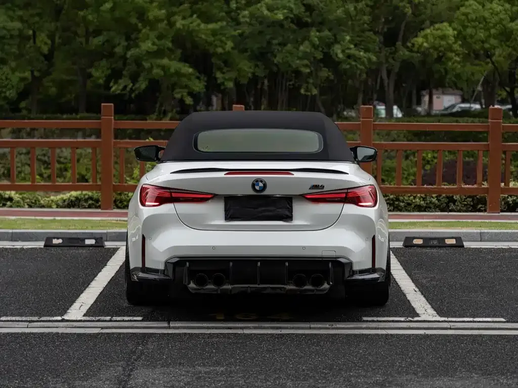 BMW M4 — фото 10