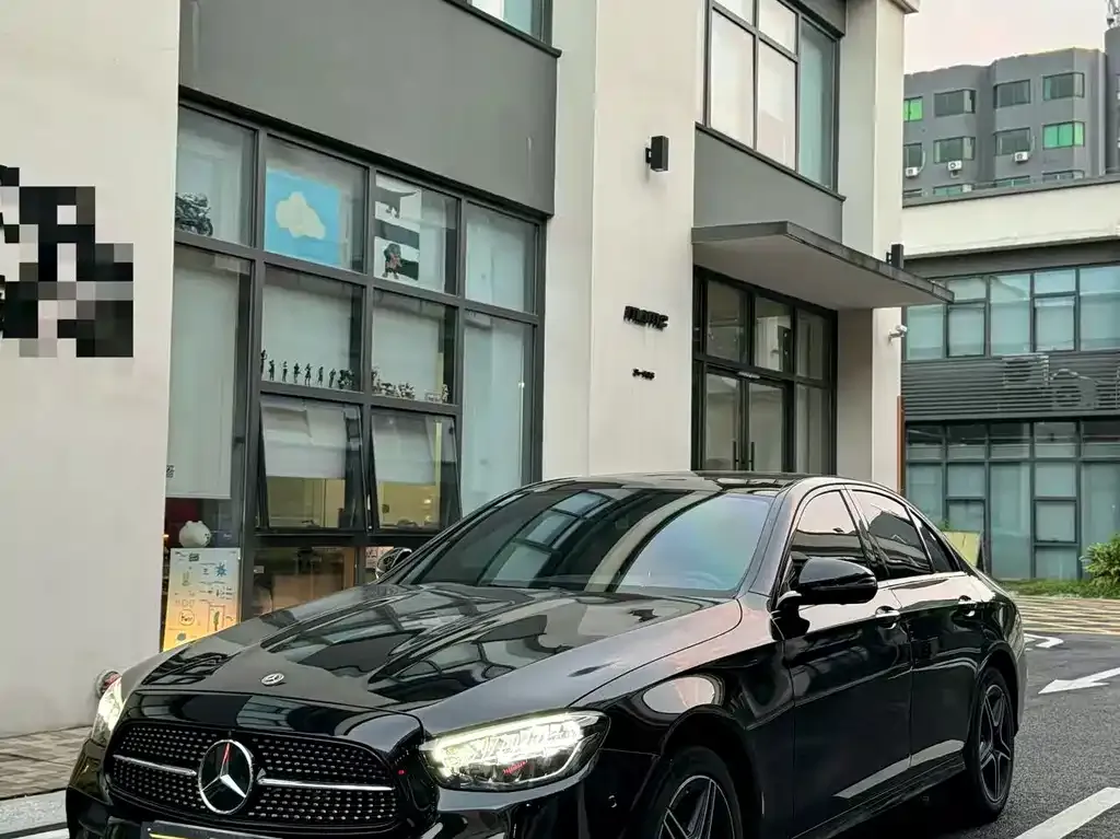 Mercedes-Benz E-Class (Import) — фото 1