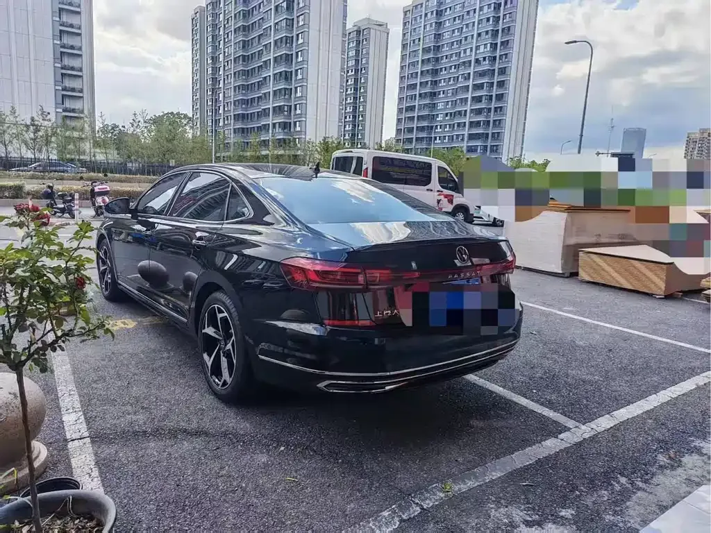Volkswagen Passat — фото 6