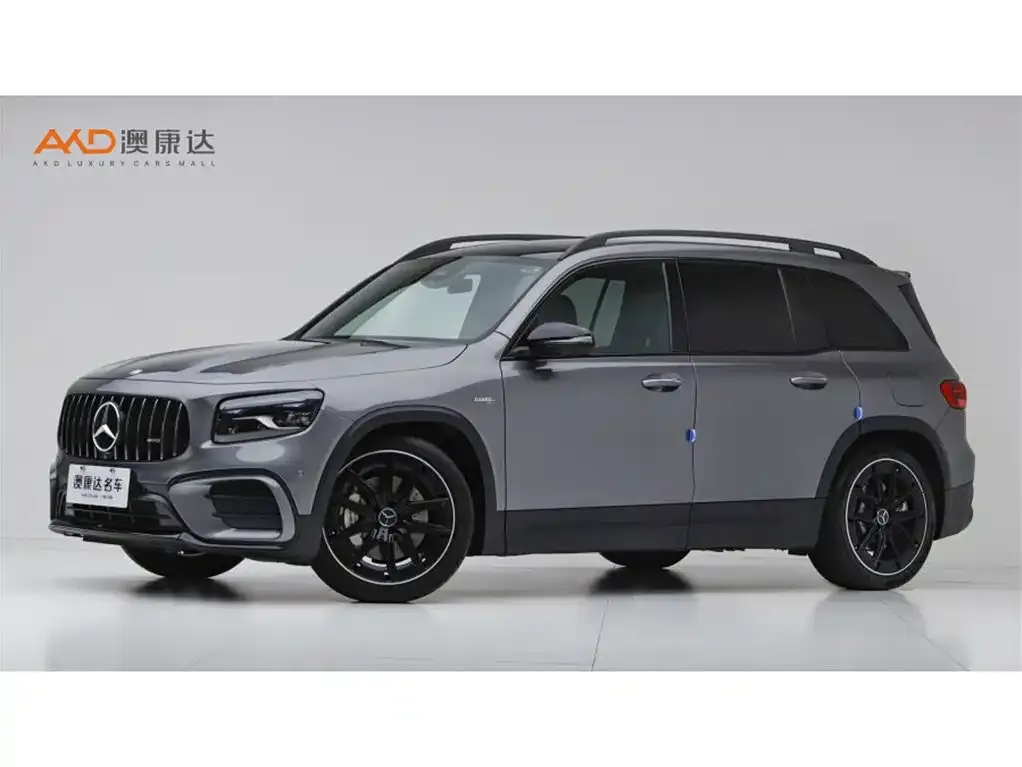 Mercedes-Benz GLB AMG — фото 1