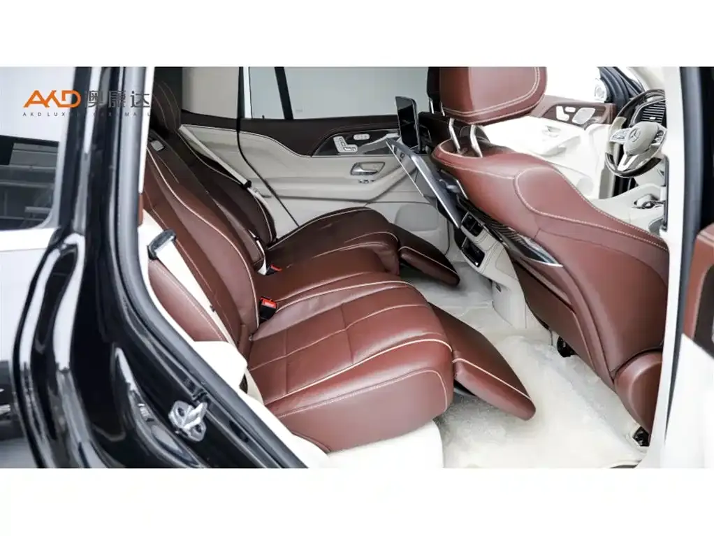 Mercedes-Benz GLS — фото 10
