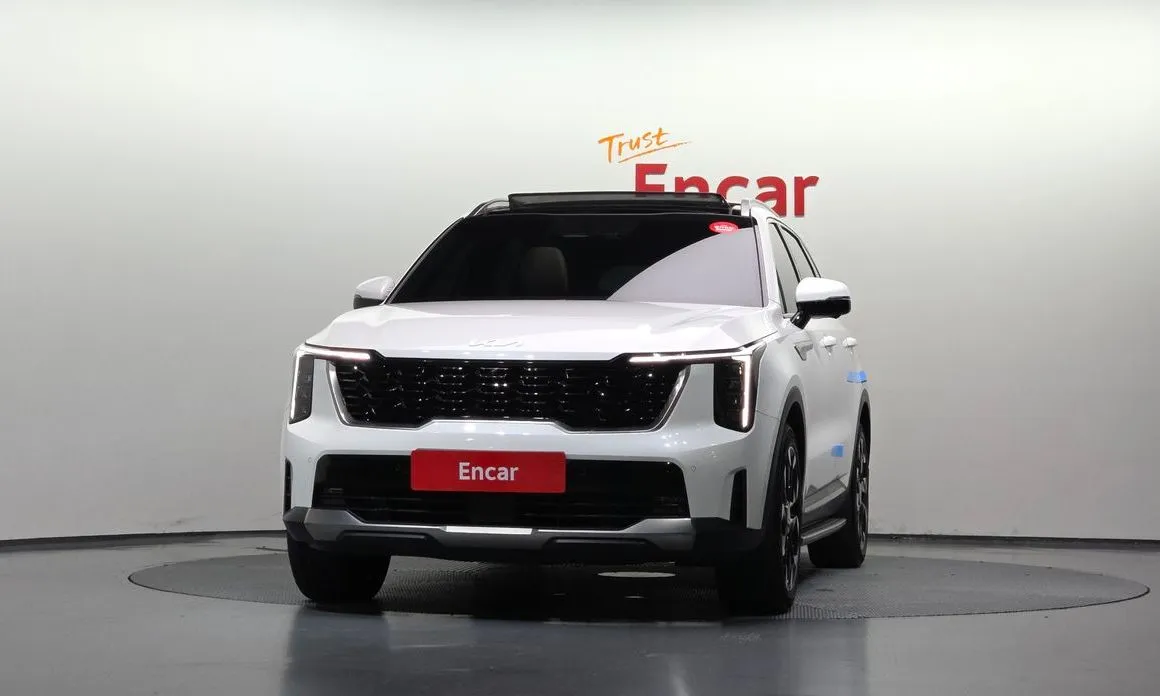 Kia Sorento — фото 9