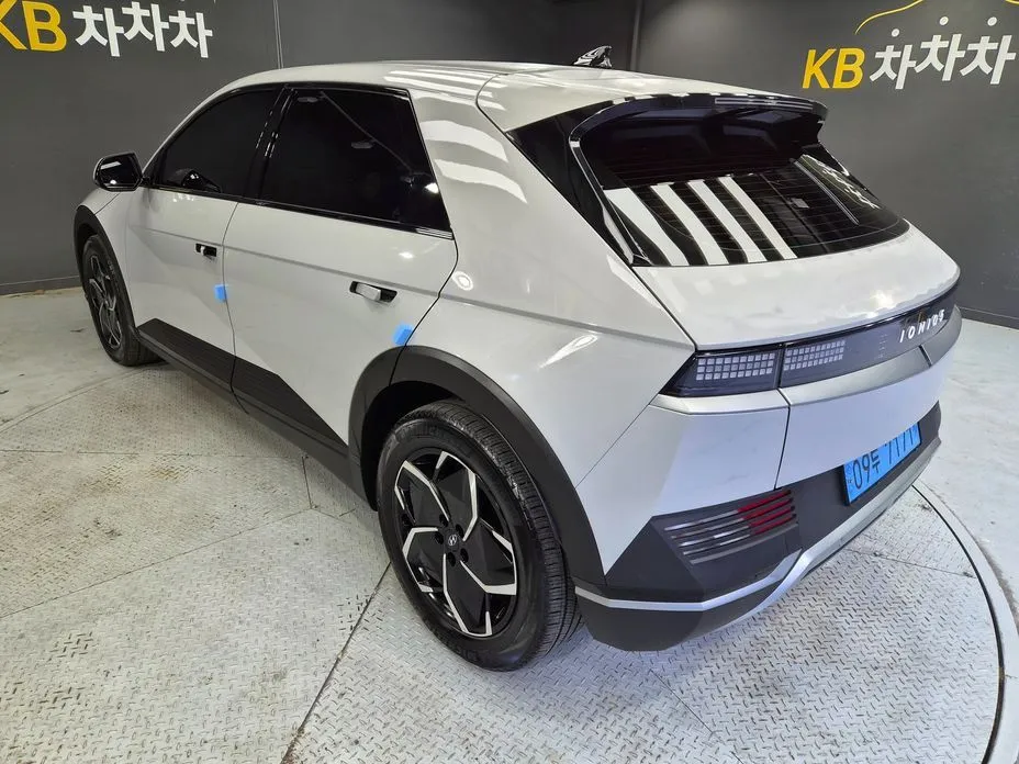 Hyundai Ioniq5 — фото 9