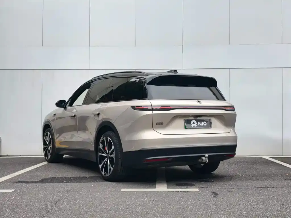 NIO ES8 — фото 3