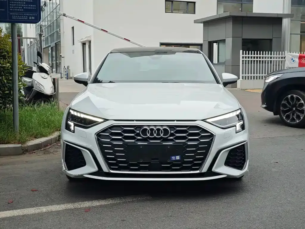 Audi A3 — фото 7