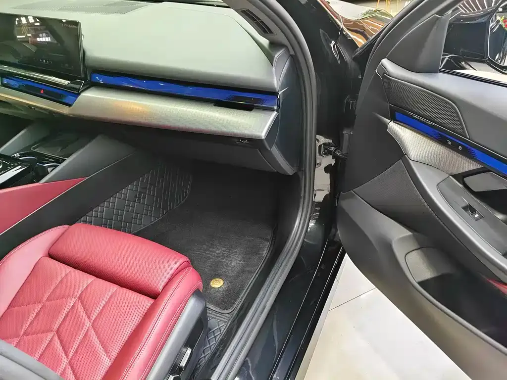 BMW 5 Series (Import) — фото 10