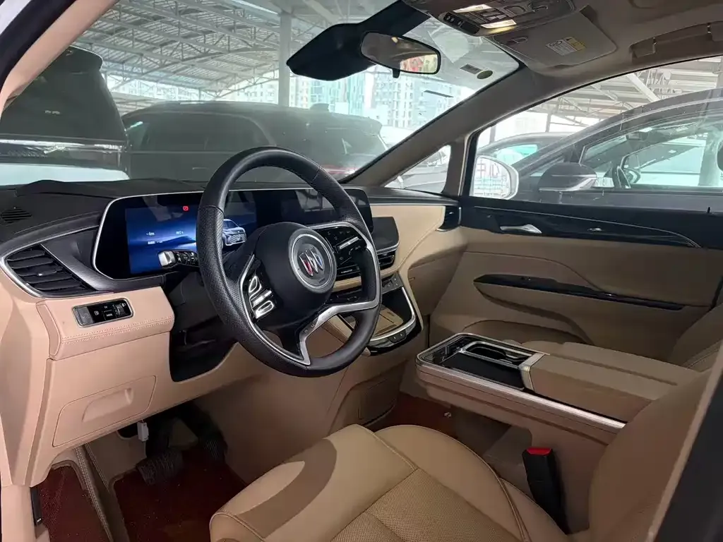 Buick GL8 Hybrid — фото 9