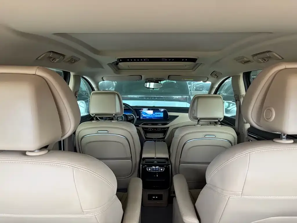 Buick GL8 Hybrid — фото 4