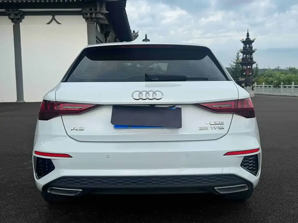 Audi A3 — фото 2