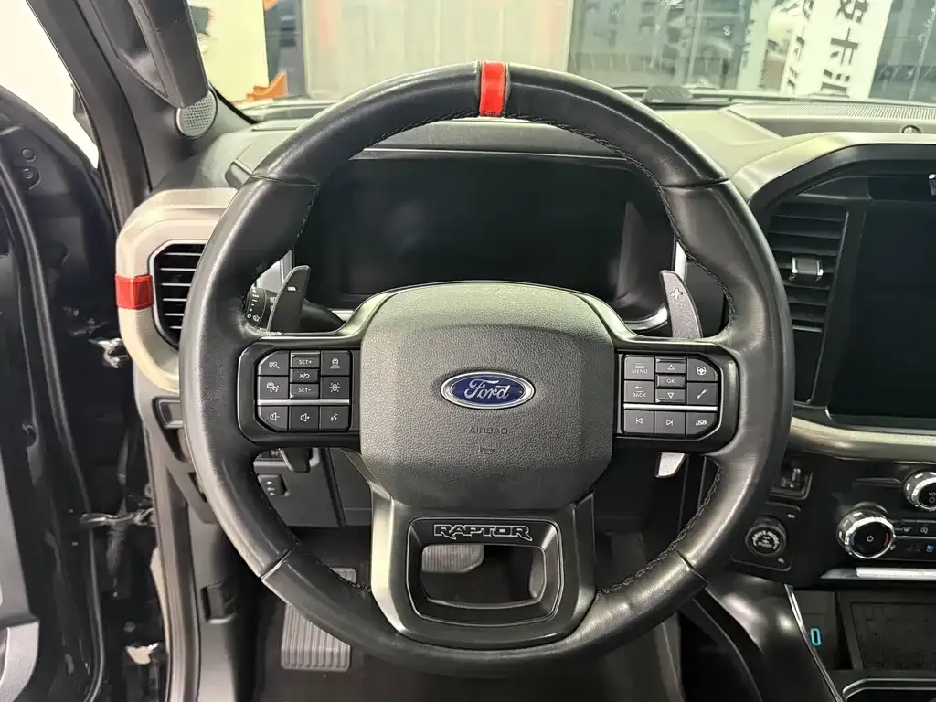 Ford F-150 Raptor — фото 6