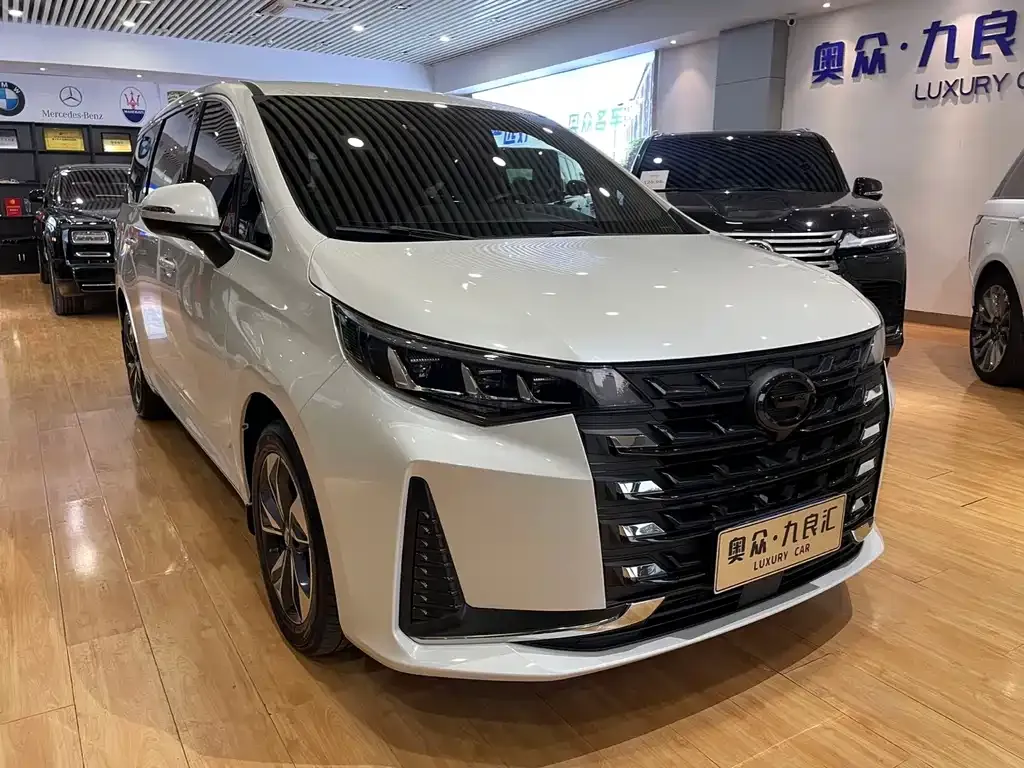 GAC Motor Trumpchi M6 — фото 7