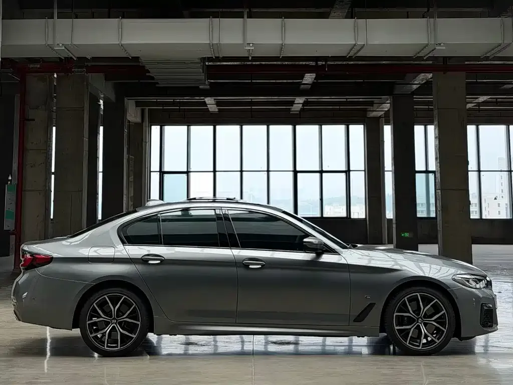 BMW 5 Series (Import) — фото 5