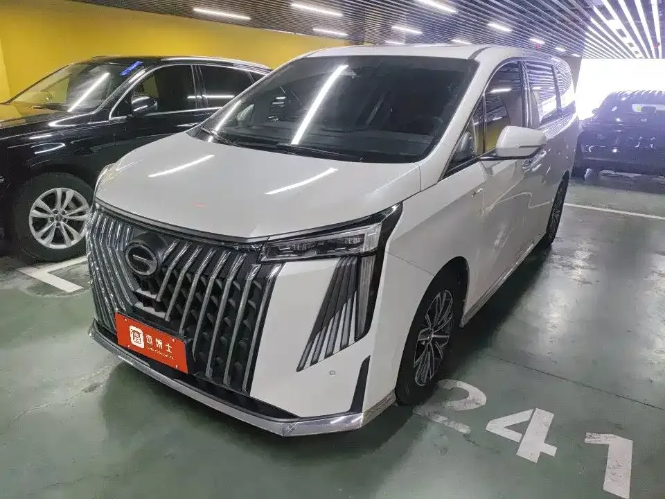 GAC Motor Trumpchi M8 — фото 1