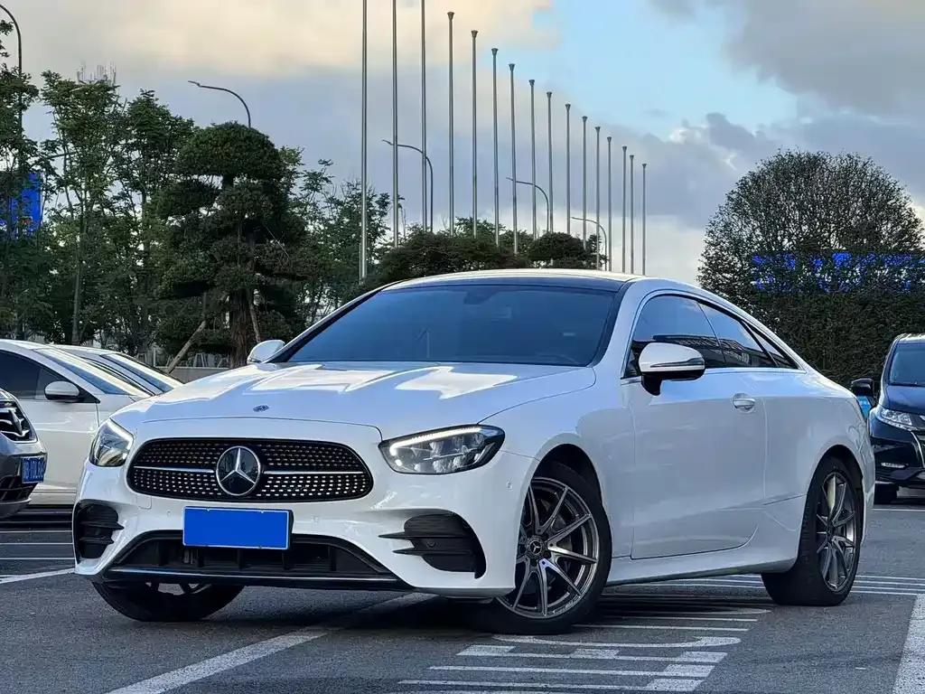 Mercedes-Benz E-Class (Import) — фото 1