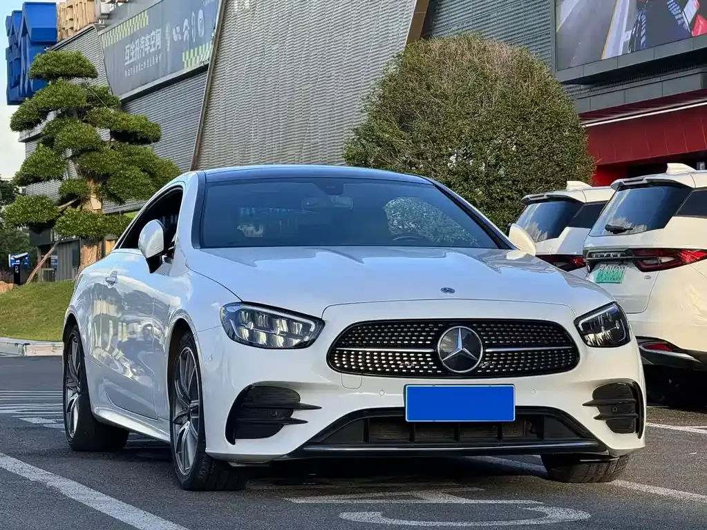 Mercedes-Benz E-Class (Import) — фото 10