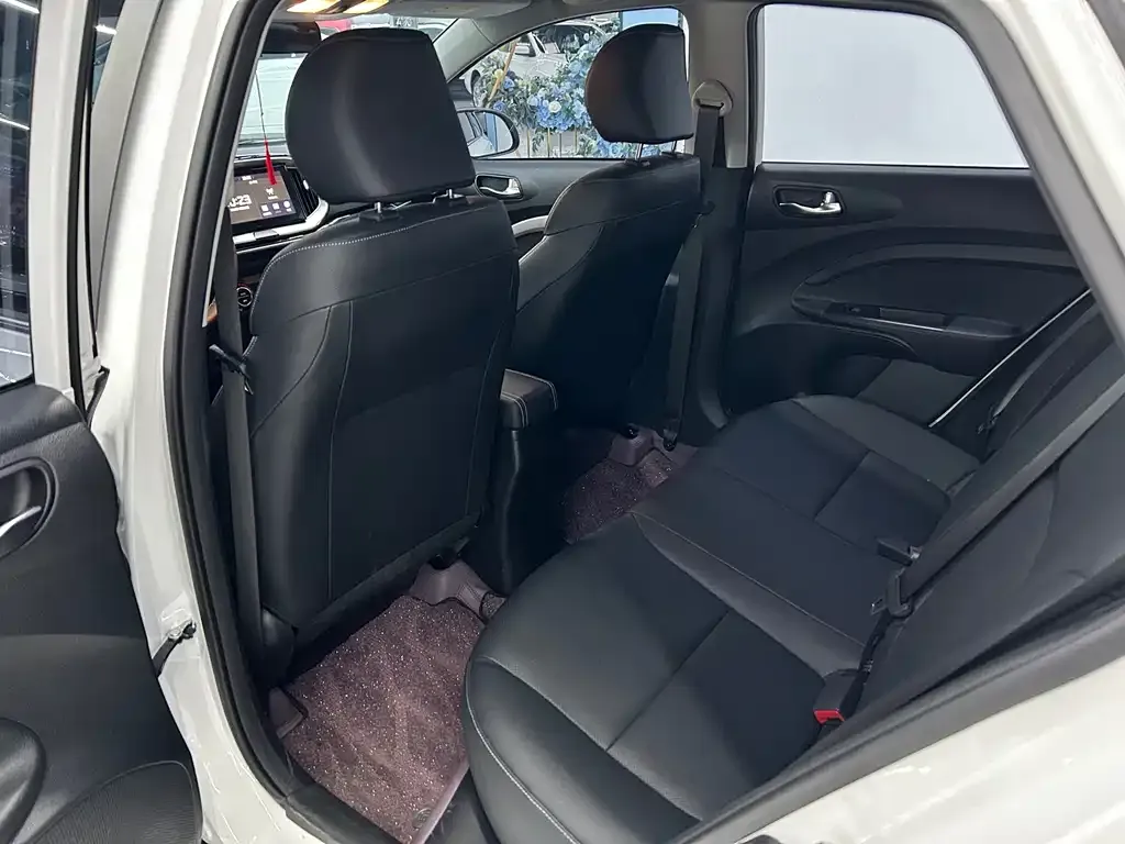 Kia KX1 — фото 3