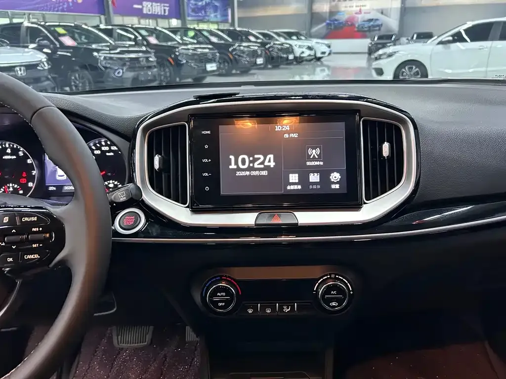 Kia KX1 — фото 7