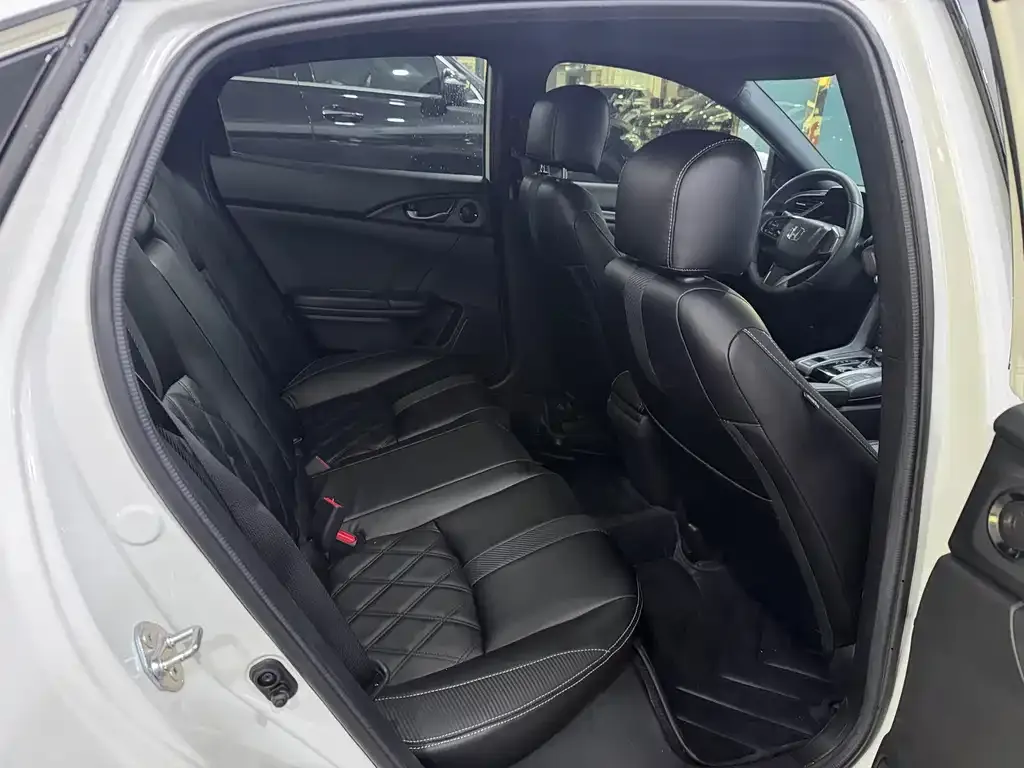 Honda Civic — фото 6