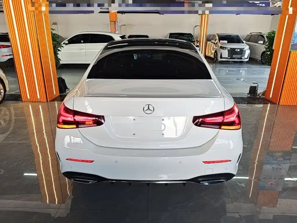 Mercedes-Benz A-Class — фото 10