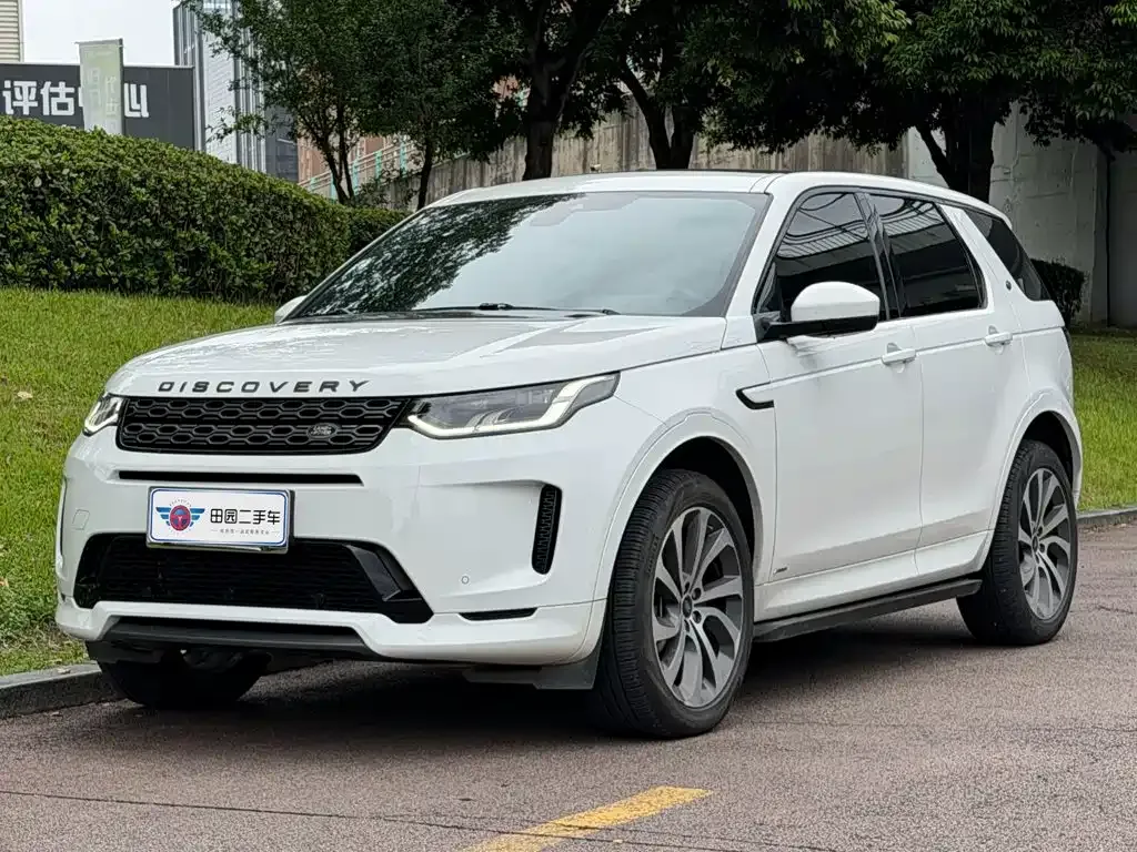 Land Rover Discovery Sport — фото 1