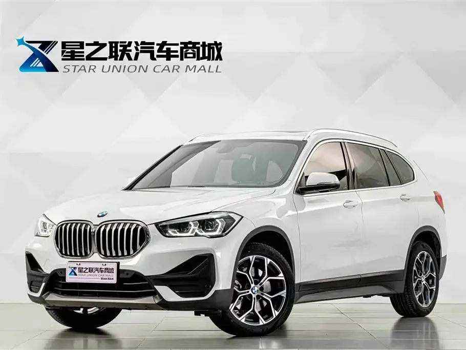BMW X1 — фото 1