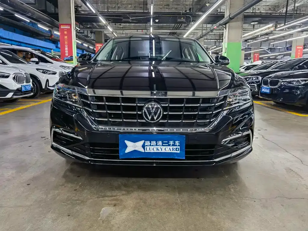 Volkswagen Passat — фото 9