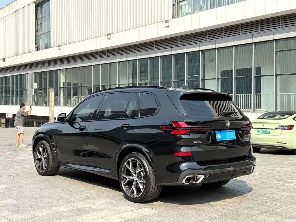 BMW X5 — фото 4