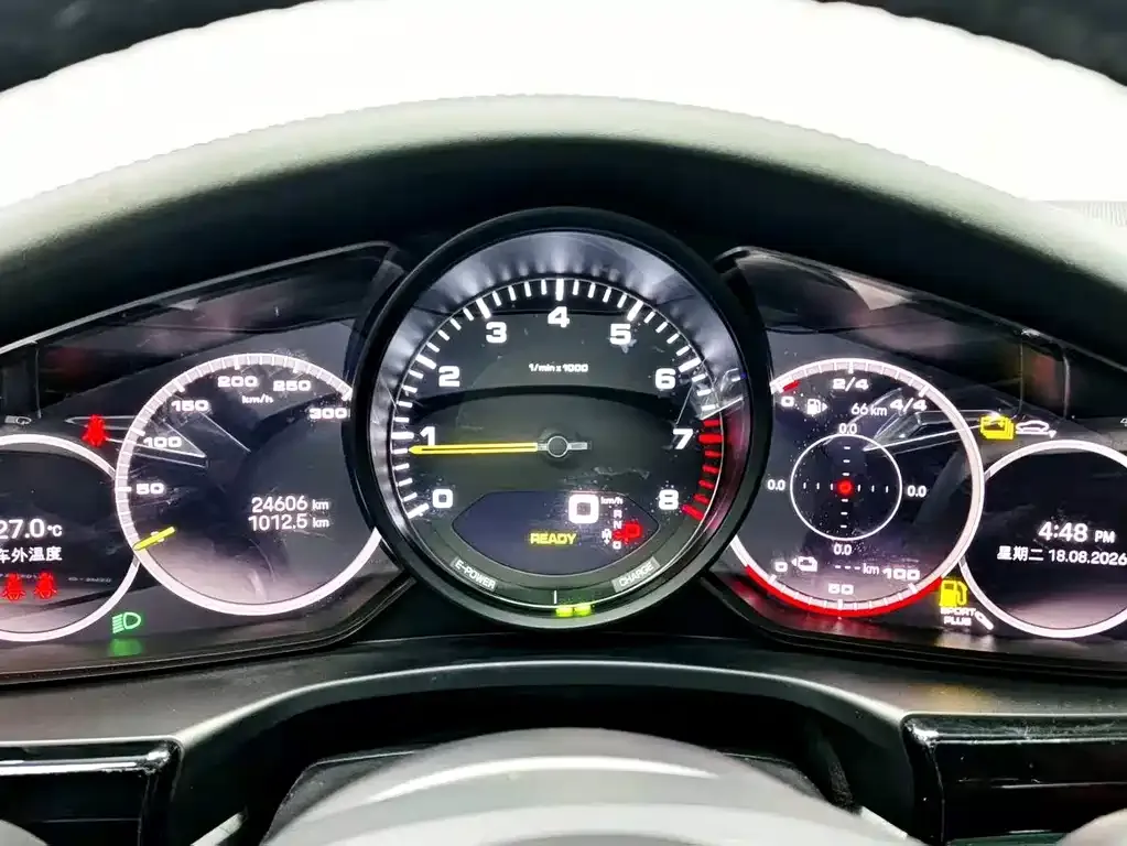 Porsche Panamera Hybrid — фото 9