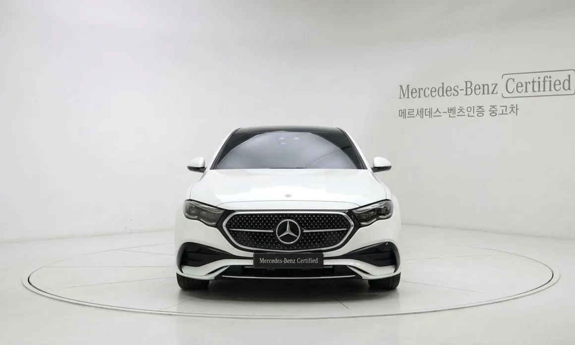 Mercedes-Benz E-Class — фото 6