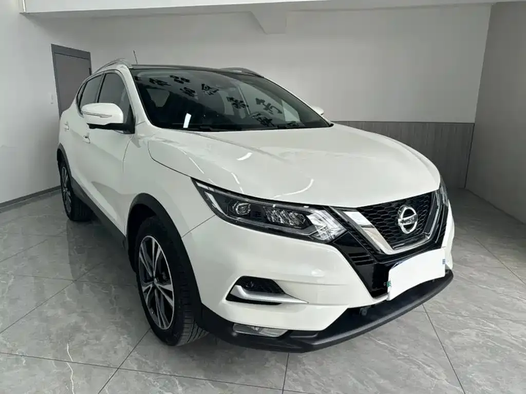 Nissan Qashqai — фото 7