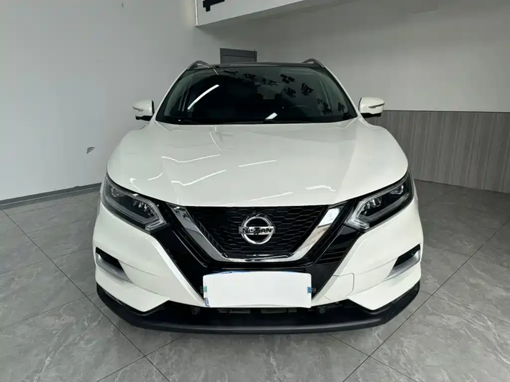 Nissan Qashqai — фото 4