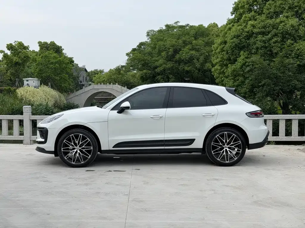 Porsche Macan — фото 5