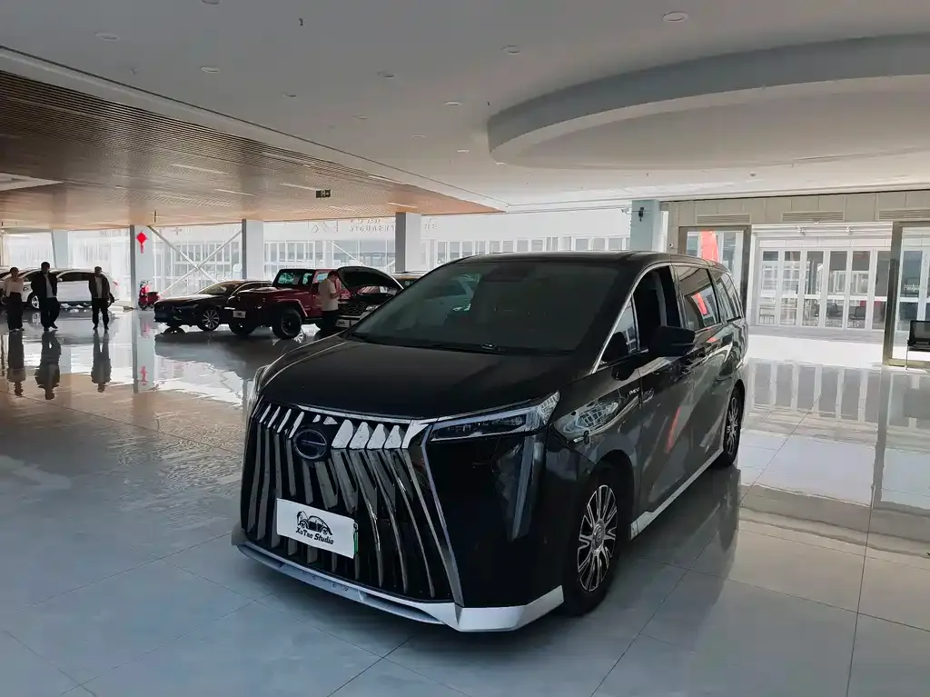 GAC Motor Trumpchi E9 — фото 1