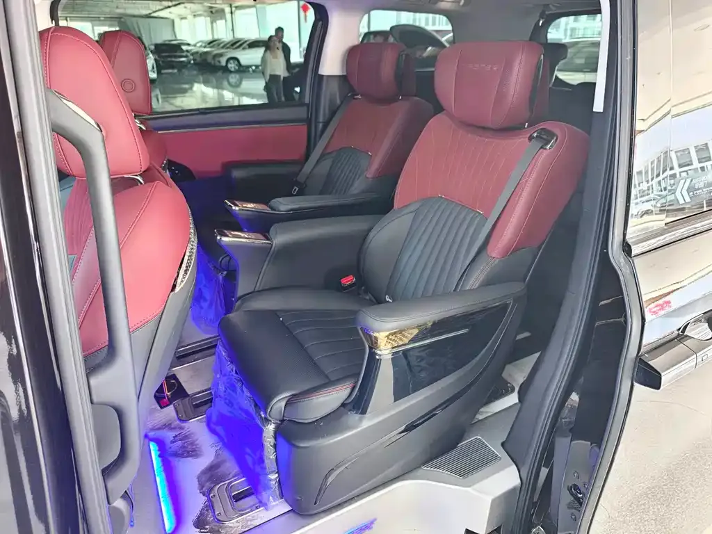 GAC Motor Trumpchi E9 — фото 8